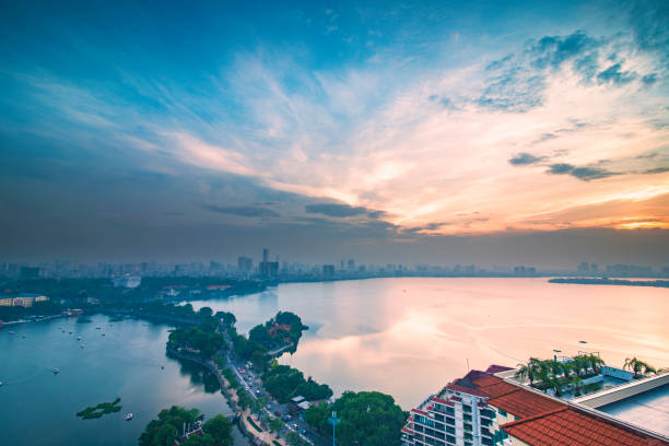 istock West lake Hanoi in Sunset 1004258114