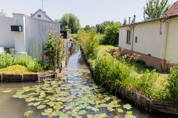 istock hortillonnages of Amiens 1004299080