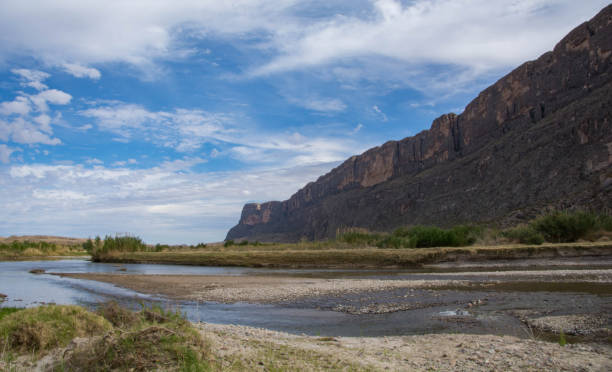 istock Rio Grande running through the Santa Elena Canyon 1004494450