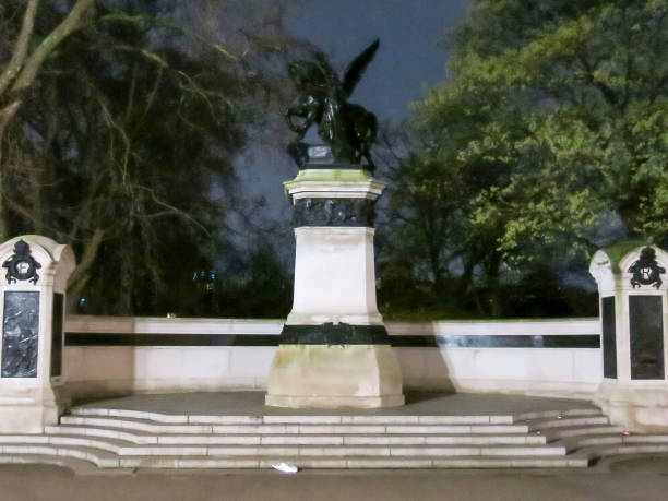 istock Statue near Piccadilly Circus area. 1004528980