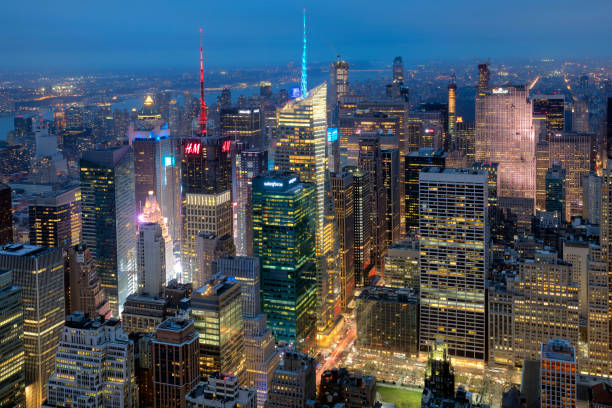 istock New York, Manhattan, Skyline at Dusk 1004540824