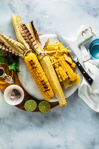 istock Cut corn from the corn cob. cooking a summer light meal. salad or light healthy lunch 1004545952