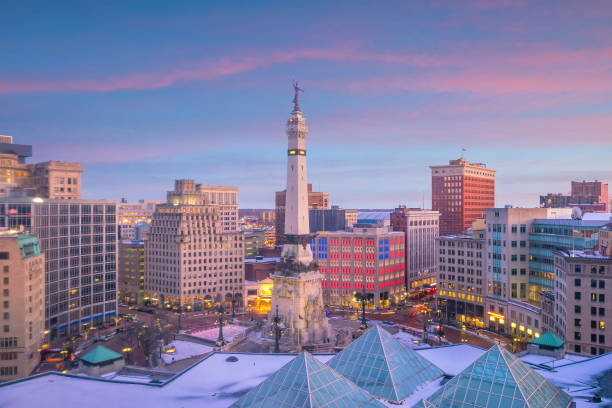 istock Downtown Indianapolis skyline at twilight 1004564434