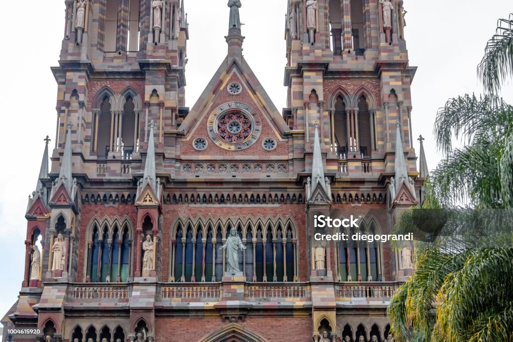 Iglesia De Capuchinos O El Sagrado Corazón De La Iglesia Córdoba Argentina Foto de stock y más banco de imágenes de Argentina - iStock Iglesia De Capuchinos O El Sagrado Corazón De La Iglesia Córdoba Argentina Foto de stock y más banco de imágenes de Argentina - iStock