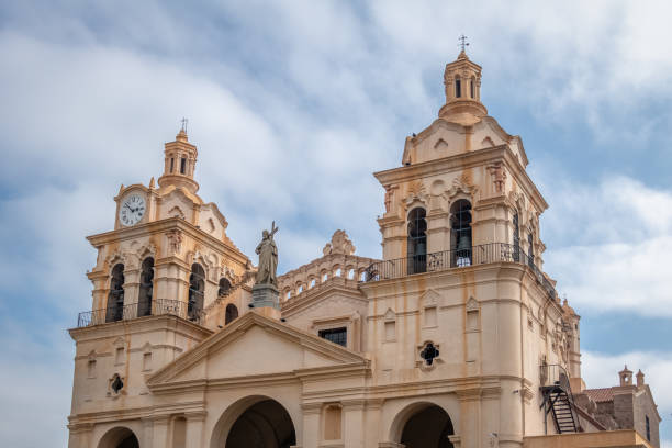 istock Cordoba Cathedral - Cordoba, Argentina 1004620206