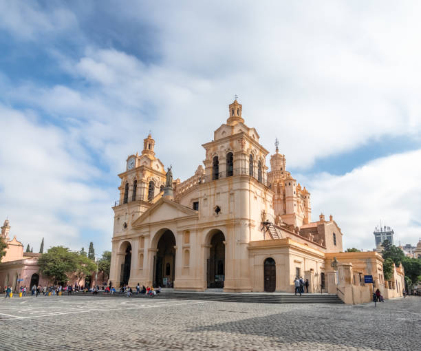 istock Cordoba Cathedral - Cordoba, Argentina 1004620264