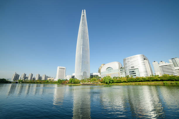 istock Scenic modern Seoul skyline. Wonderful tower at downtown 1004670258