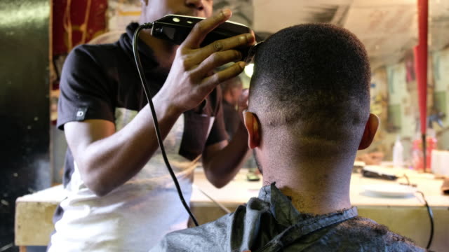 Free Barber Shop Videos: 4K & HD, No Watermark