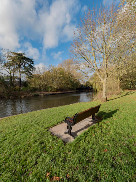 istock River Avon Stratford upon avon Warwickshire England UK 1004800664