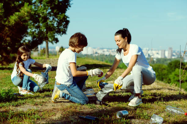 istock Concentrated woman helping her pupils 1004848096