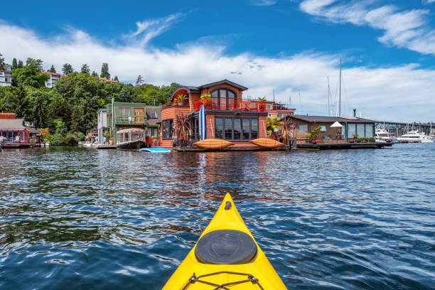 kajakarstwo - lake washington zdjęcia i obrazy z banku zdjęć