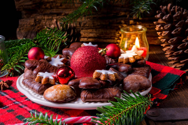 istock tasty Christmas gingerbread 1005048416