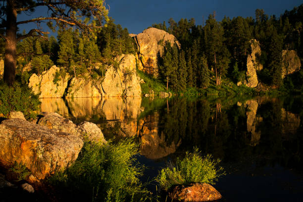 istock Stockade Lake in Custer State Park 1005138928