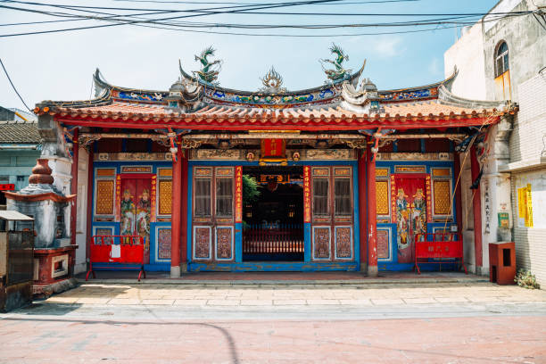 istock Kinmen Hall temple in Lukang, Taiwan 1005165640