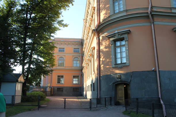 istock saint-petersburg 1005207090