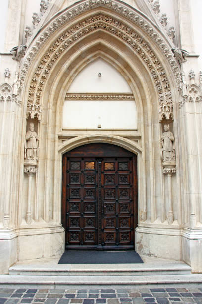 istock Church wooden door 1005248884