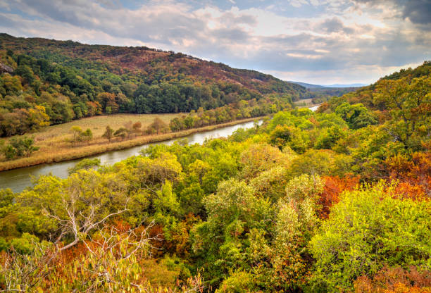 istock Landscape with river in the mountain 1005298634