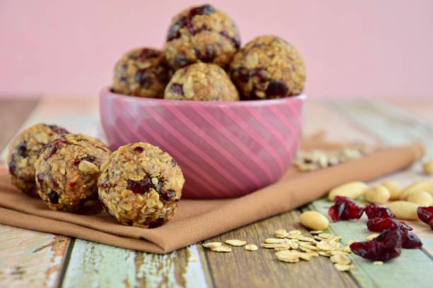 istock Almond cranberry energy balls 1005319870
