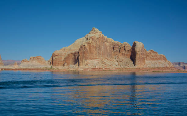 istock Lake Powell Glen Canyon Arizona Utah 1005483974