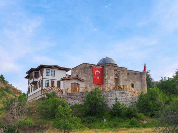 historic mosque in Turkey-Cankiri "Tasmescit" historic mosque in Turkey-Cankiri "Tasmescit" diyarbakirofisescortlaricomu ziyaret et stock pictures, royalty-free photos & images