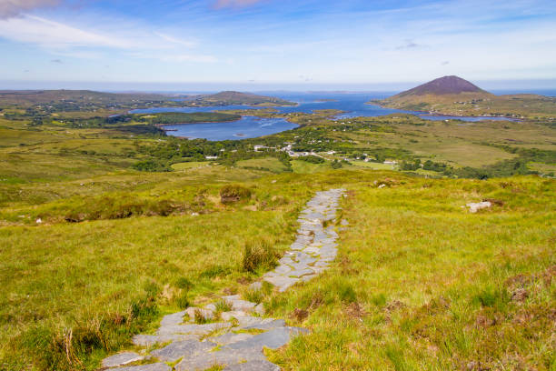 istock Ballynakill Bay with mountains in Letterfrack 1005545600