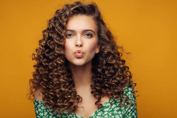 istock Elegant young woman 1005621914