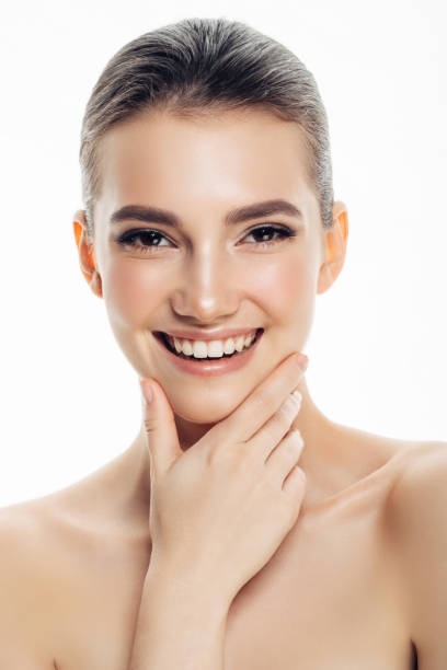 istock Beautiful woman portrait 1005624416