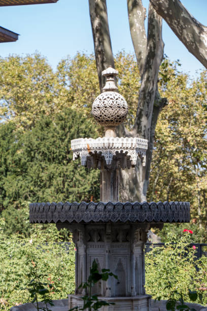 istock Turkish Ottoman style antique drinking water fountain 1005662246