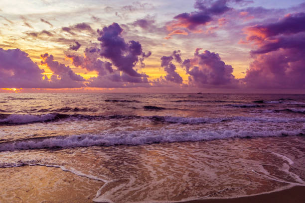 istock Sunrise and Sunset Beach Photos 1005689110