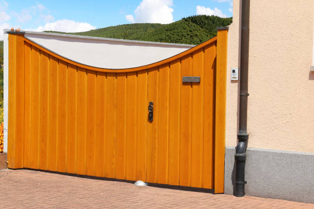 istock Modern high-quality wooden yard gate 1005952904