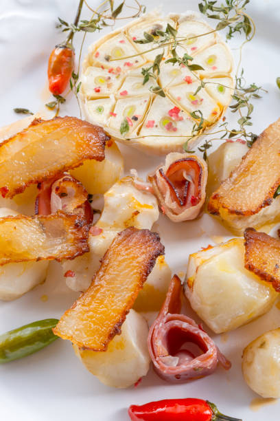 istock Jerusalem artichoke au gratin with ham and chili 1006058160