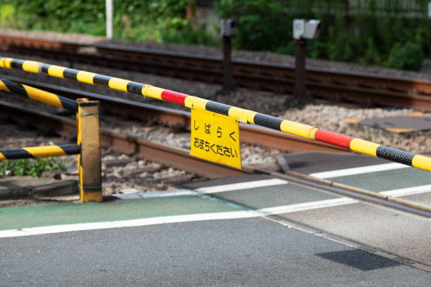 istock crossing bar in japan 1006063638