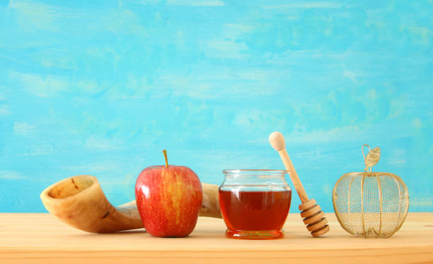 istock Rosh hashanah (jewish New Year holiday) concept. Traditional symbols. 1006064522