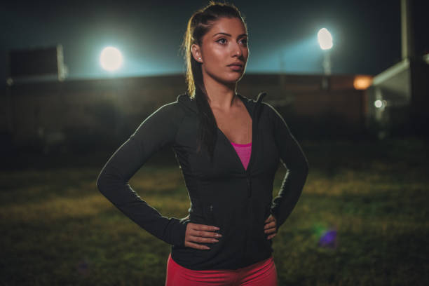 istock Sporty woman 1006186128