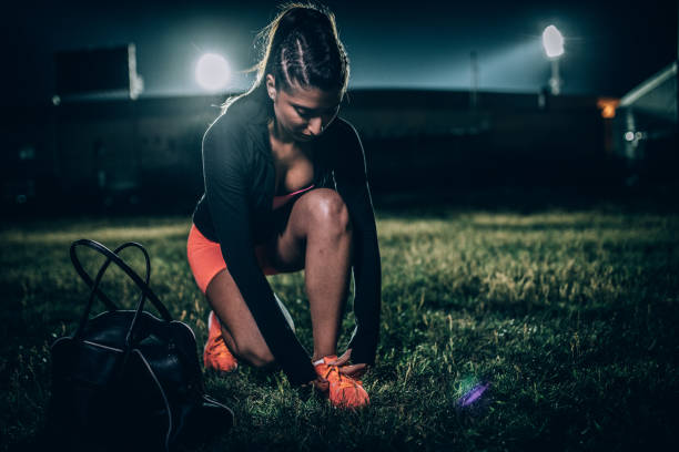 istock Sporty woman getting ready for training 1006189558