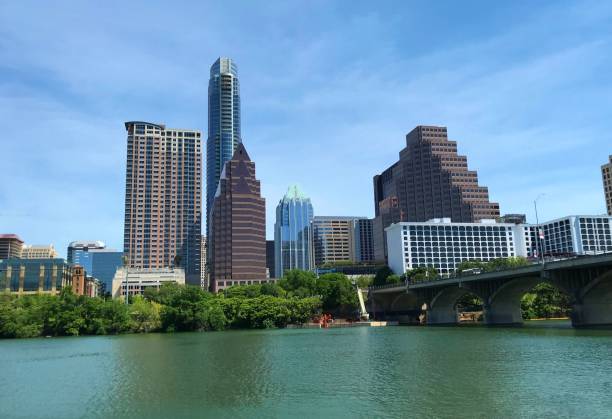 istock Scenic Daytime Skyscraper View with River Water and Bridge 1006200902