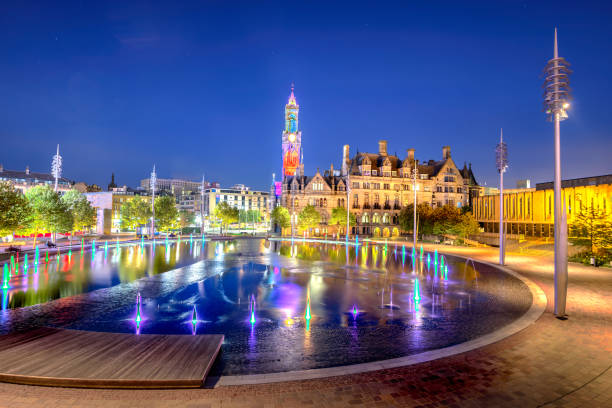 Mirror Pool Bradford Uk The regeneration of Bradford City Centre into a new six-acre, multi-award winning public space. At its heart is a spectacular "u2018Mirror pool"u2019 animated by fountain west midlands photos stock pictures, royalty-free photos & images