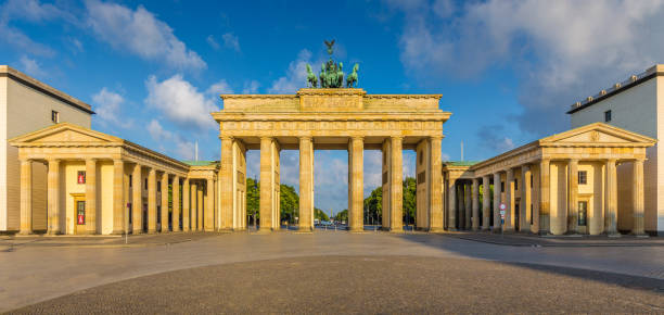 istock Brandenburg Gate at sunrise, Berlin, Germany 1006268762