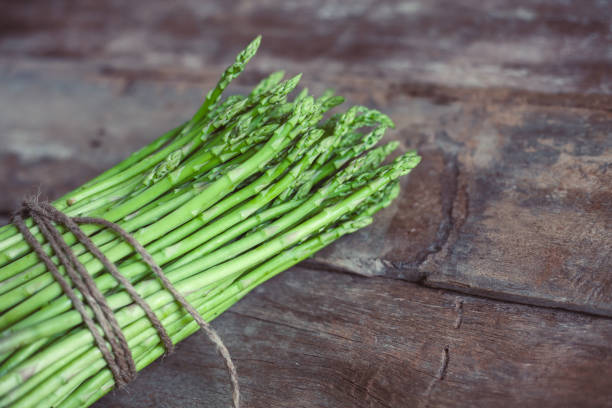 istock Bunch Of Fresh Asparagus 1006346864