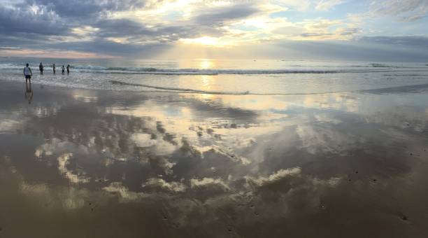 istock southern beach, adelaide australia 1006402074