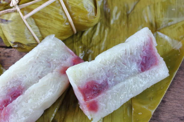 istock Thai style dessert made from banana and sticky rice 1006459172
