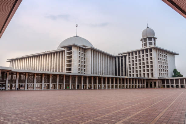Istiqlal mosque JAKARTA, INDONESIA - JULY 21 : Istiqlal Mosque façade on July 21, 2018 in Jakarta. grand mosque stock pictures, royalty-free photos & images