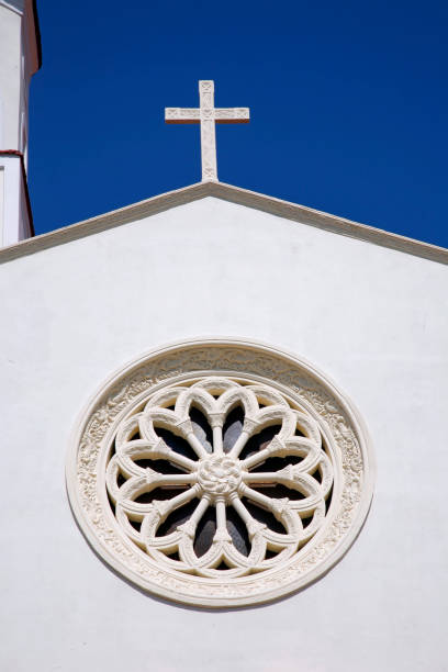 detail of st matthew church in agerola, bomerano, amalfi coast, italy - sorrentine peninsula imagens e fotografias de stock
