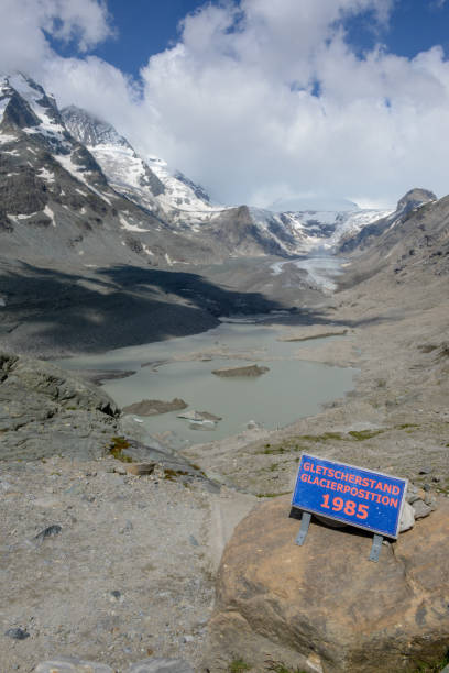 istock Grossglockner, the highest mountain in Austria with the Pasterze glacier 1006563274