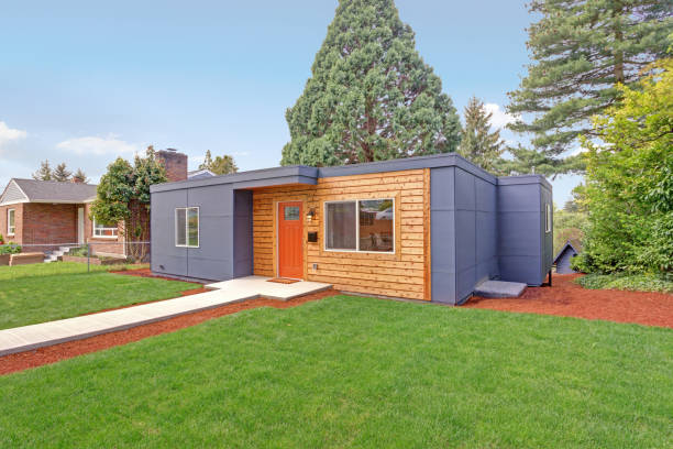 istock Beautiful one story home with mixed siding. 1006598546