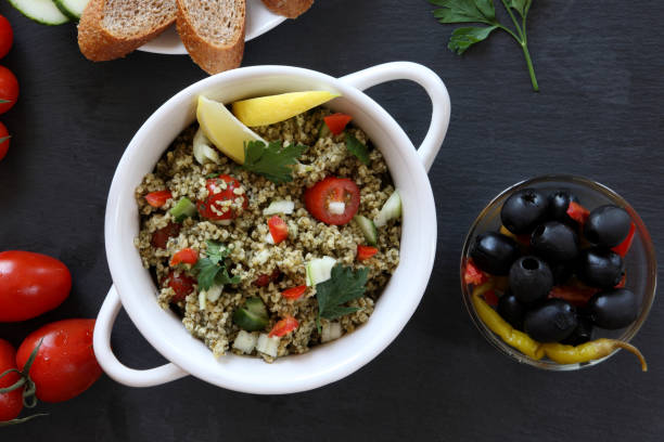 istock Tabbouleh Salad Lunch 1006615326