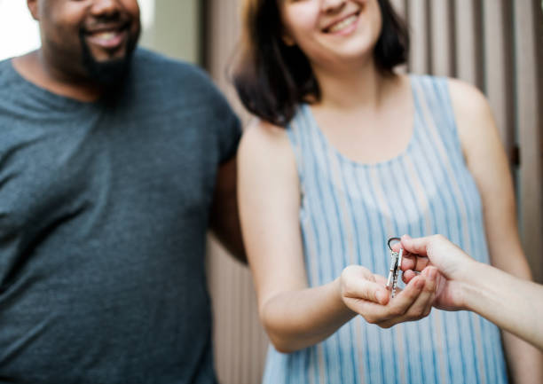 istock Couple buying a new house 1006625430