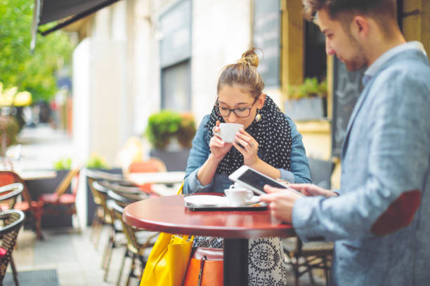 istock Young couple in a coffee shop 1006641172