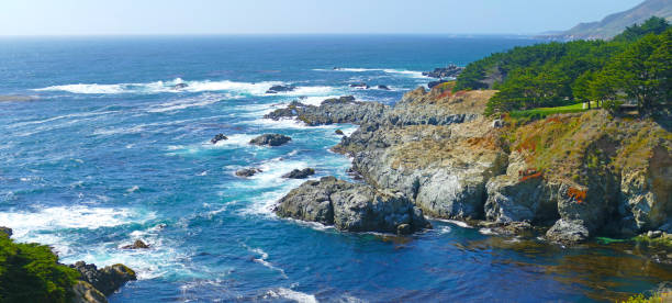 istock The beautiful coast of Big Sur 1006666254