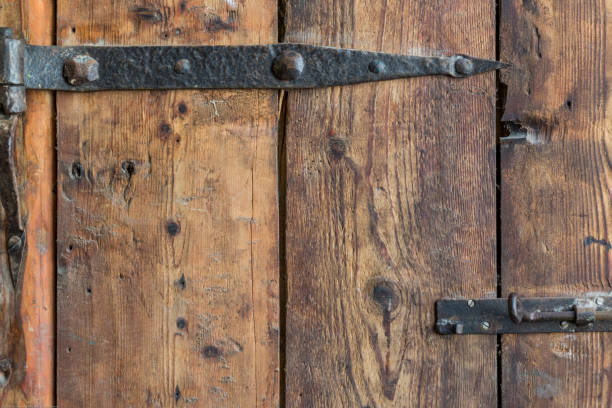 istock Old Wooden Door With Handle 1006668906